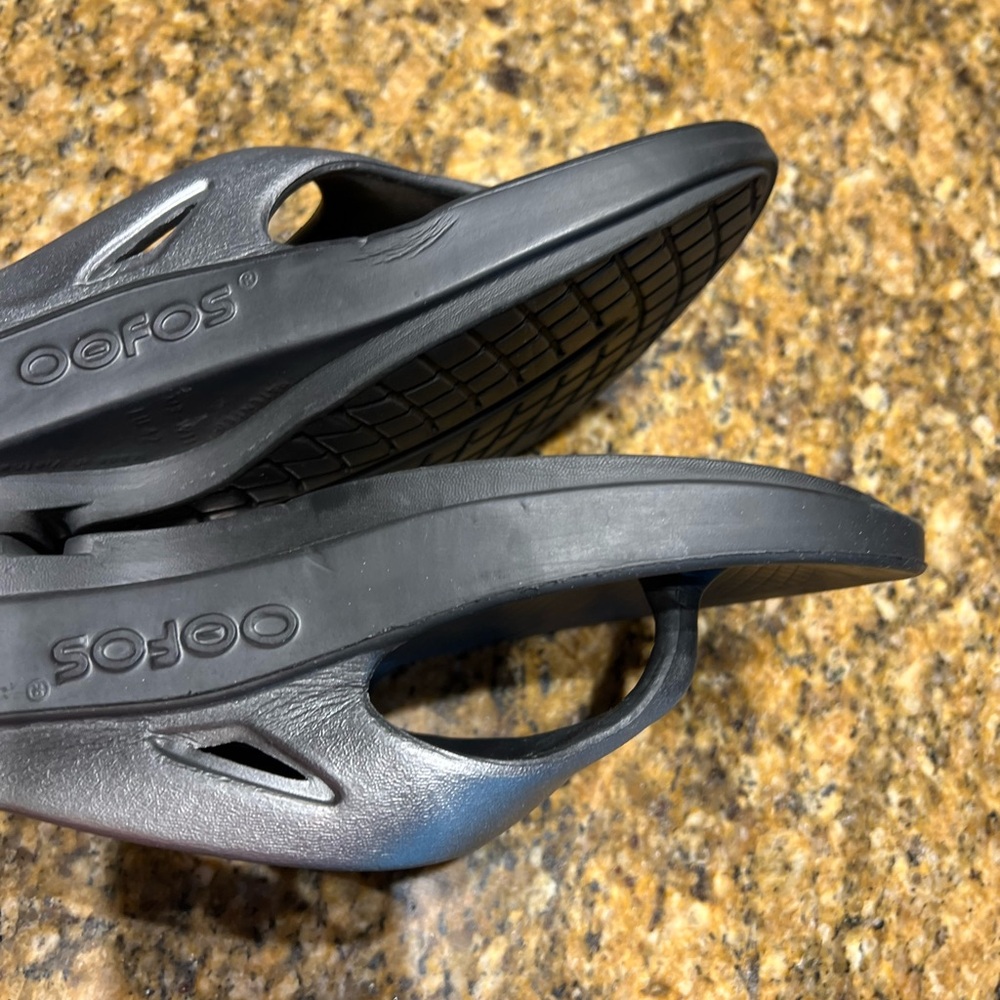 OOFOS Gray Slide Sandals - Picture 11 of 14